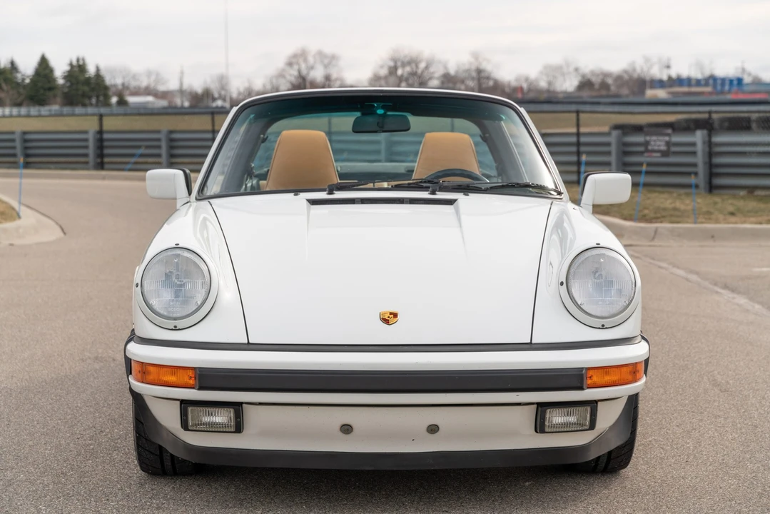 1989 Porsche 911 Carrera 3.2 - Image 26 of 31