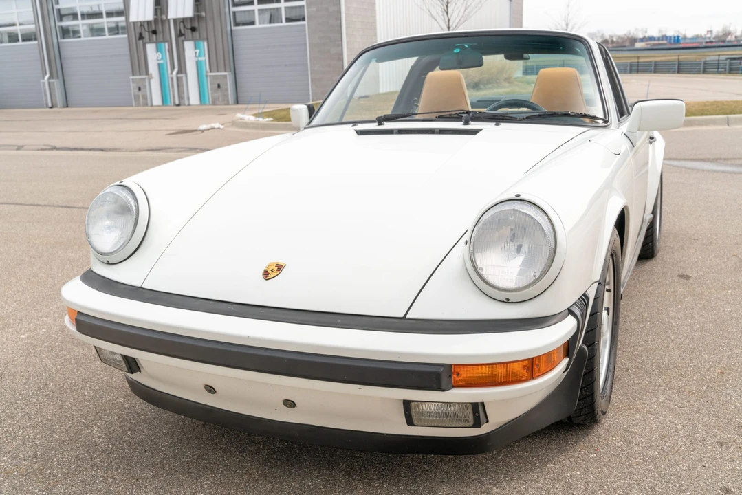 1989 Porsche 911 Carrera 3.2 - Image 20 of 31