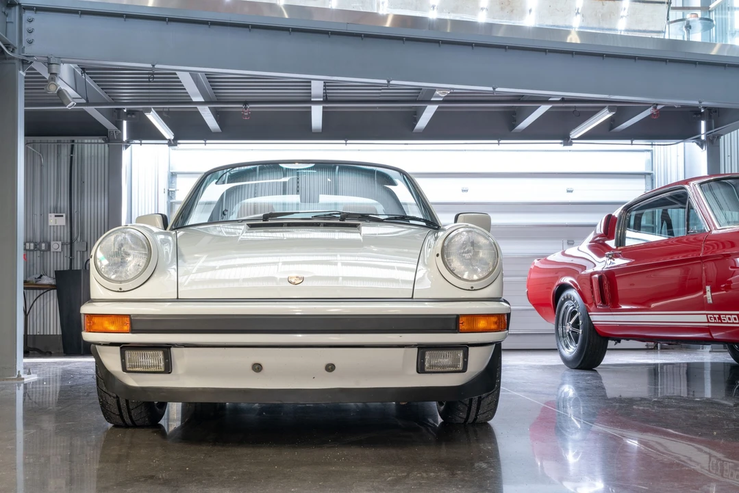 1989 Porsche 911 Carrera 3.2 - Image 3 of 31