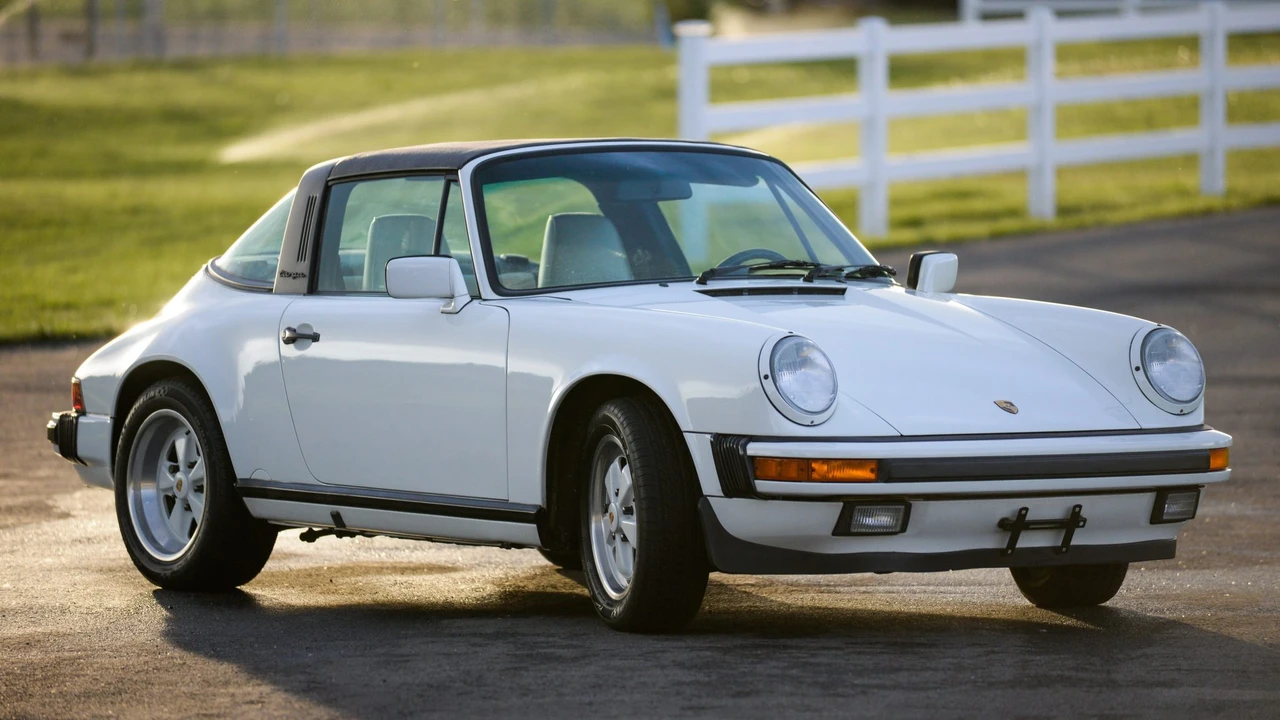 1989 Porsche 911 Carrera 3.2 - Image 3 of 31