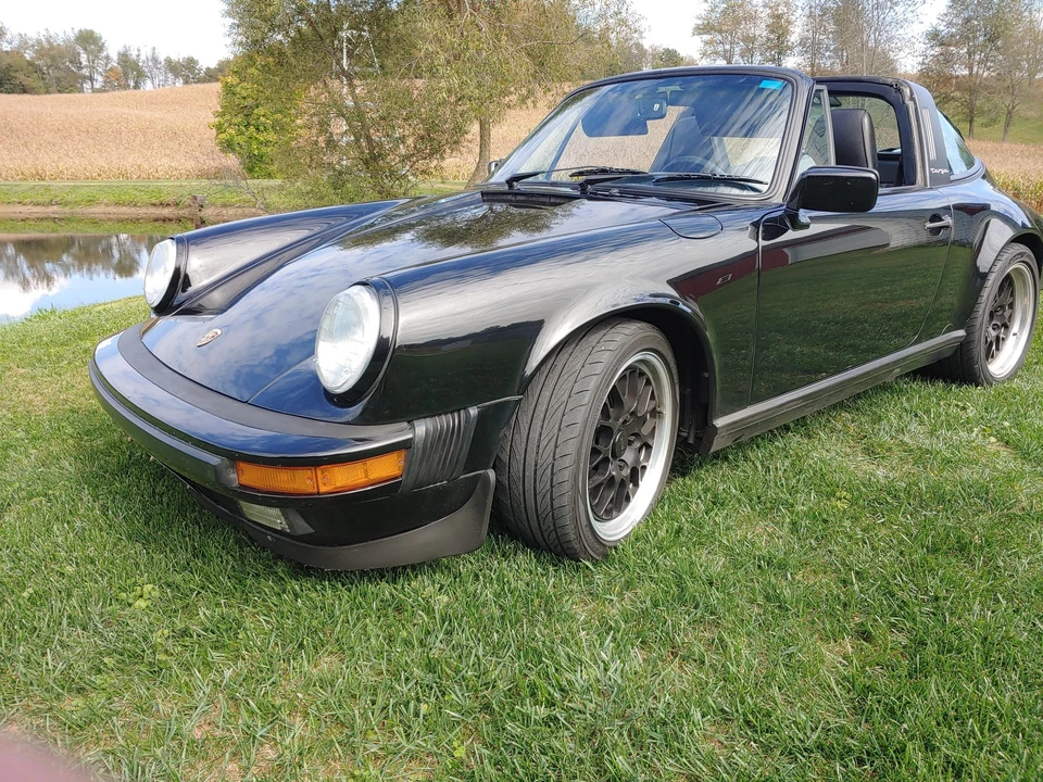 1989 Porsche 911 Carrera 3.2 - Image 2 of 31