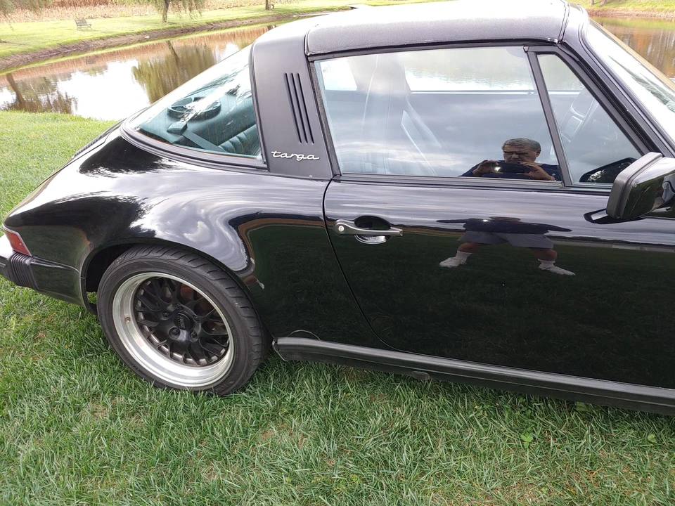 1989 Porsche 911 Carrera 3.2 - Image 16 of 31