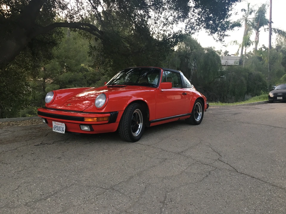 1989 Porsche 911 Carrera 3.2 - Image 13 of 31
