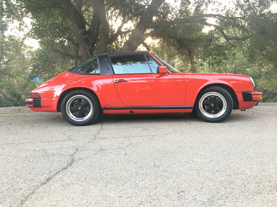 1989 Porsche 911 Carrera 3.2 - Image 11 of 31