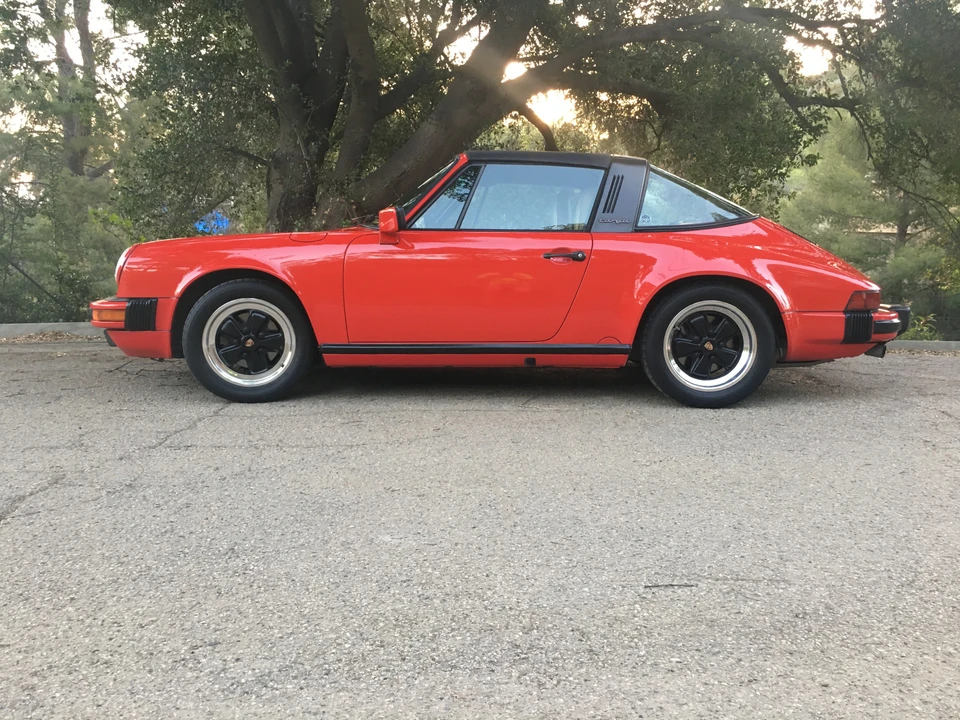 1989 Porsche 911 Carrera 3.2 - Image 12 of 31