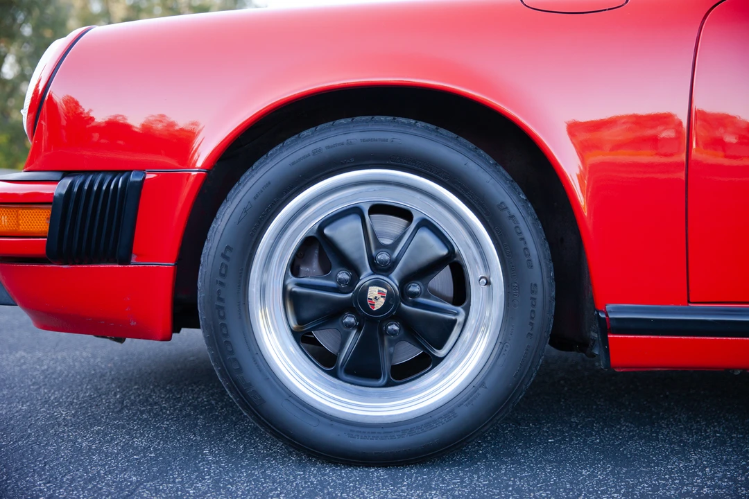 1989 Porsche 911 Carrera 3.2 - Image 28 of 31