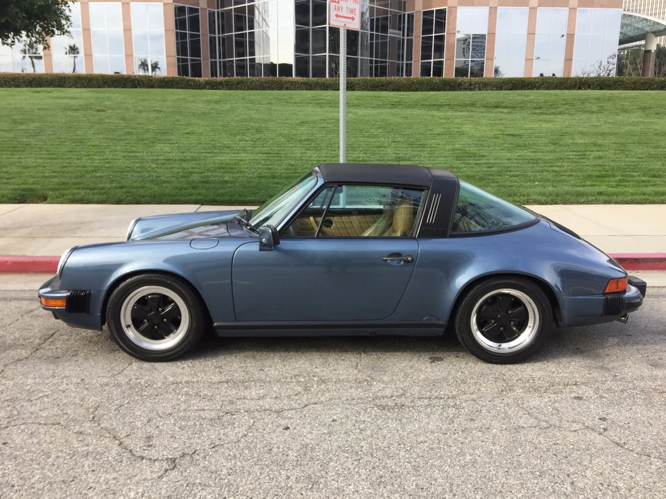 1989 Porsche 911 Carrera 3.2 - Image 15 of 31