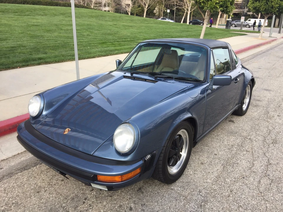 1989 Porsche 911 Carrera 3.2 - Image 4 of 31