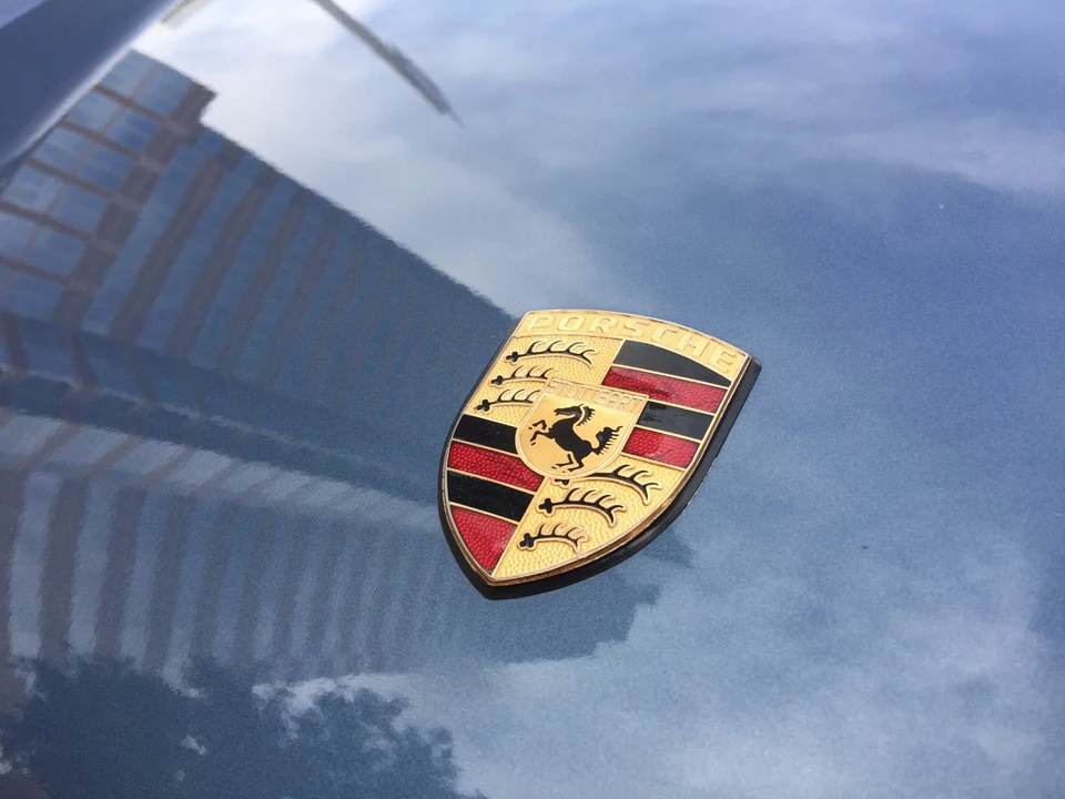 1989 Porsche 911 Carrera 3.2 - Image 26 of 31