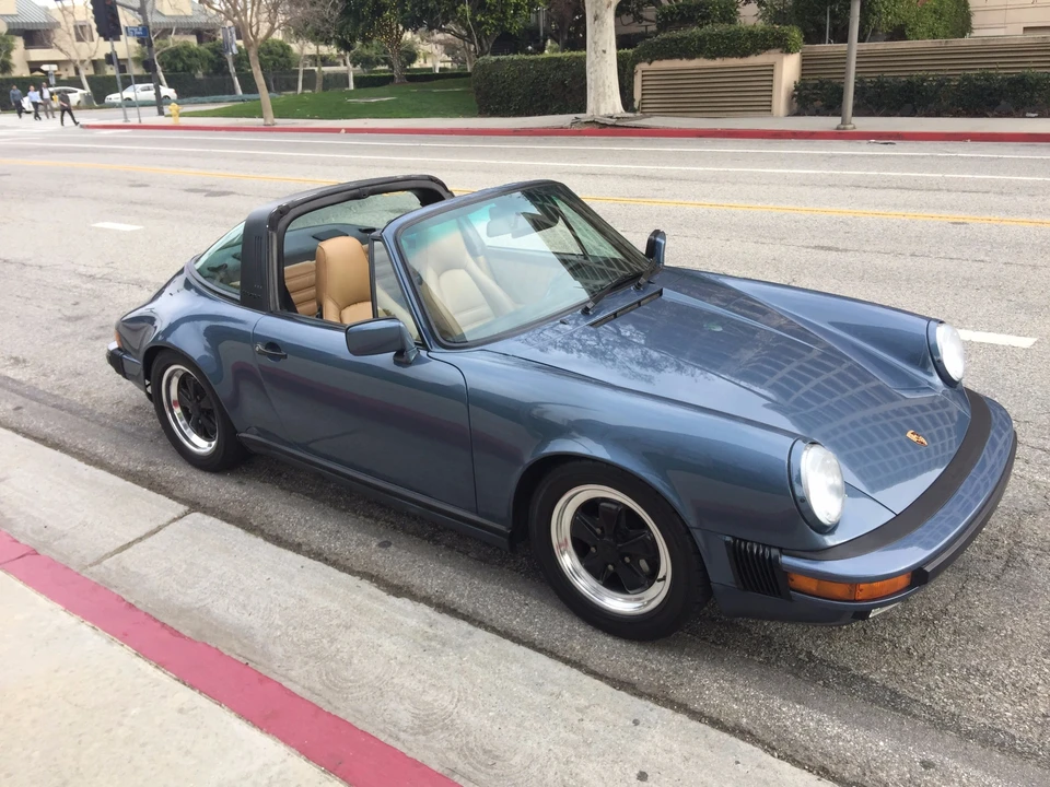 1989 Porsche 911 Carrera 3.2 - Image 2 of 31