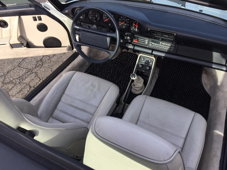 1989 Porsche 911 Carrera 3.2 - Image 24 of 31