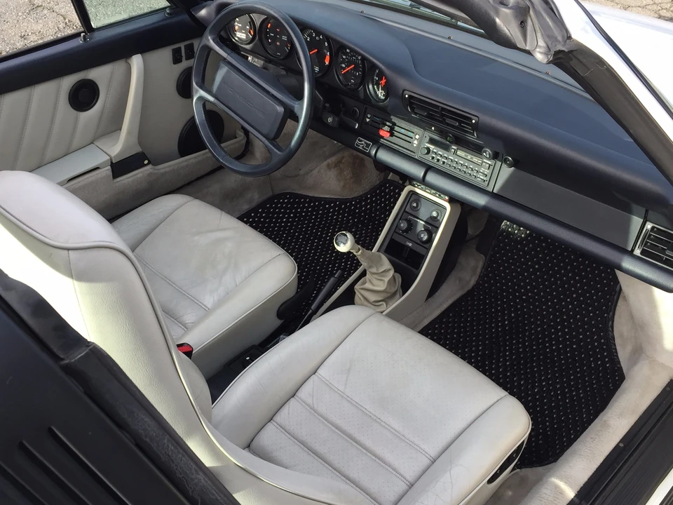 1989 Porsche 911 Carrera 3.2 - Image 27 of 31