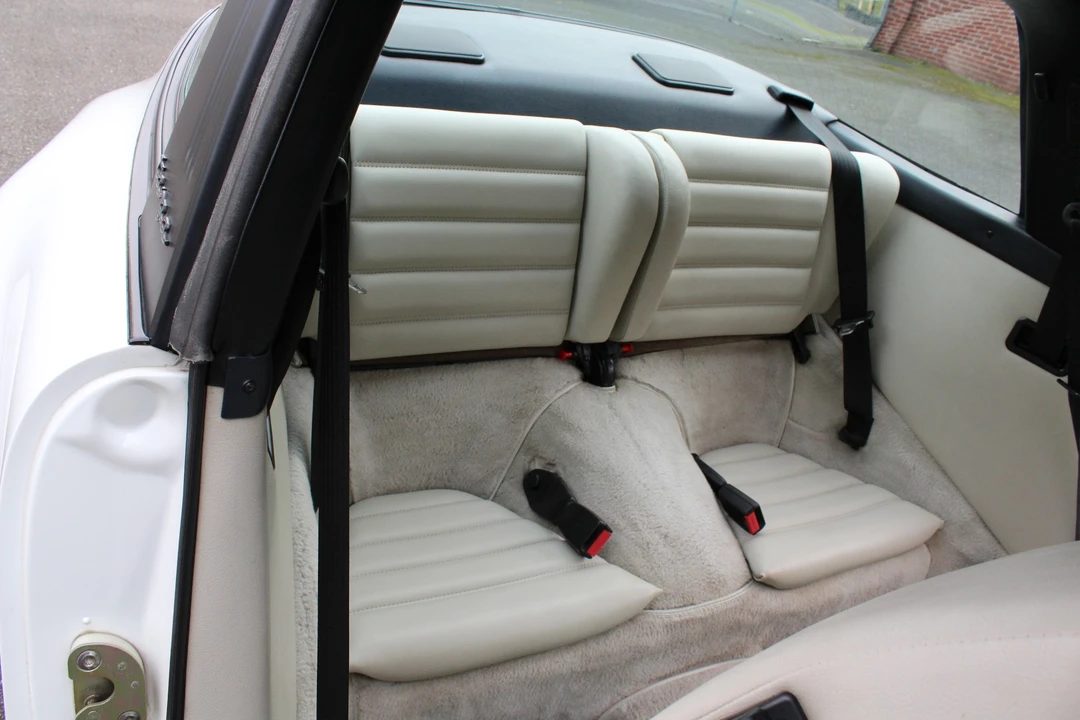 1989 Porsche 911 Carrera 3.2 - Image 20 of 31