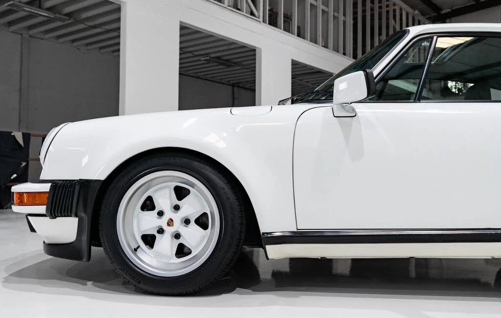 1989 Porsche 930 Turbo - Image 10 of 31