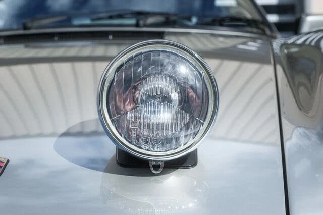 1989 Porsche 930 Turbo - Image 19 of 31