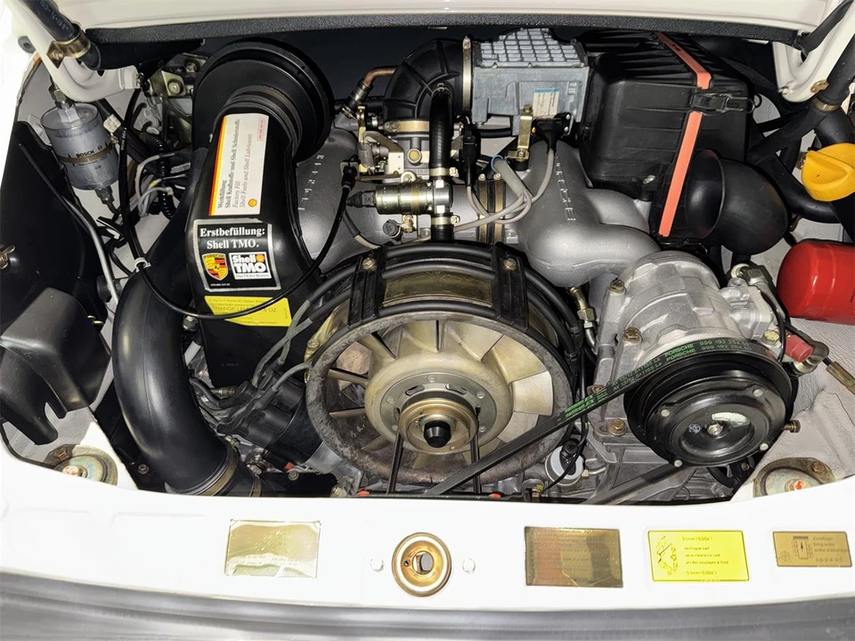 1989 Porsche 911 Carrera 3.2 - Image 3 of 3