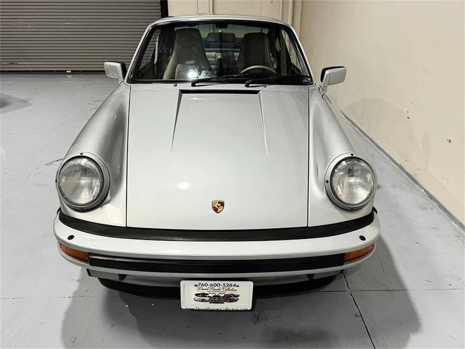 1989 Porsche 911 Carrera 3.2 - Image 4 of 31