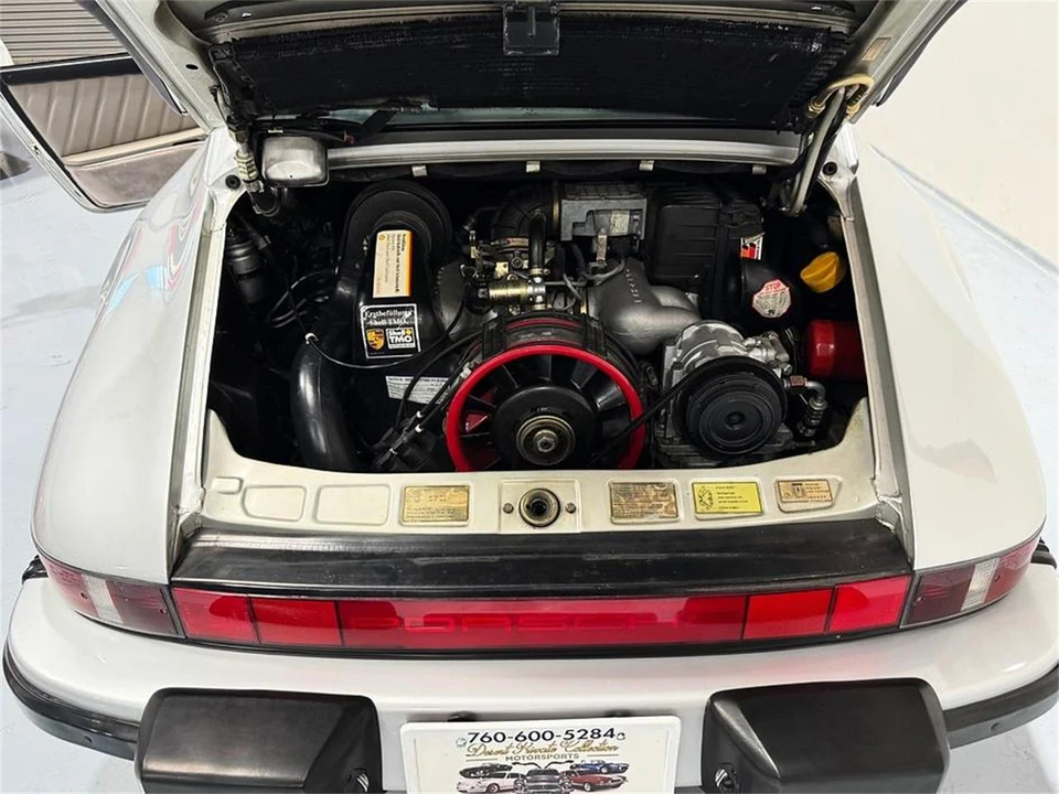 1989 Porsche 911 Carrera 3.2 - Image 9 of 31