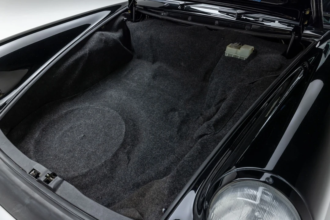 1989 Porsche 911 Carrera 3.2 - Image 19 of 31