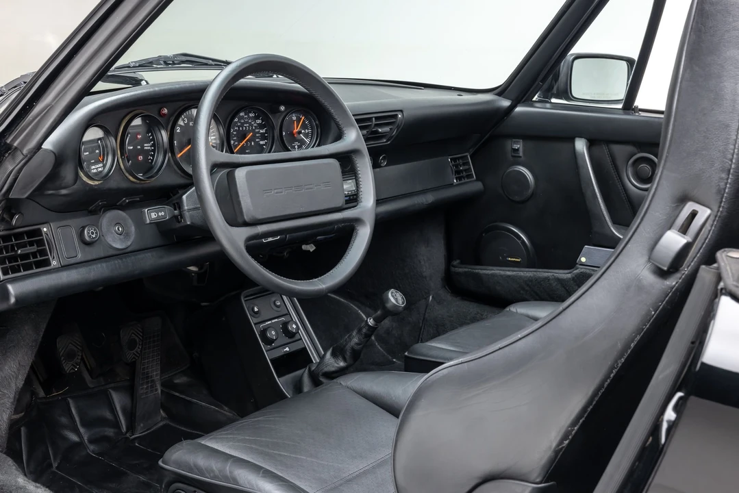 1989 Porsche 911 Carrera 3.2 - Image 15 of 31