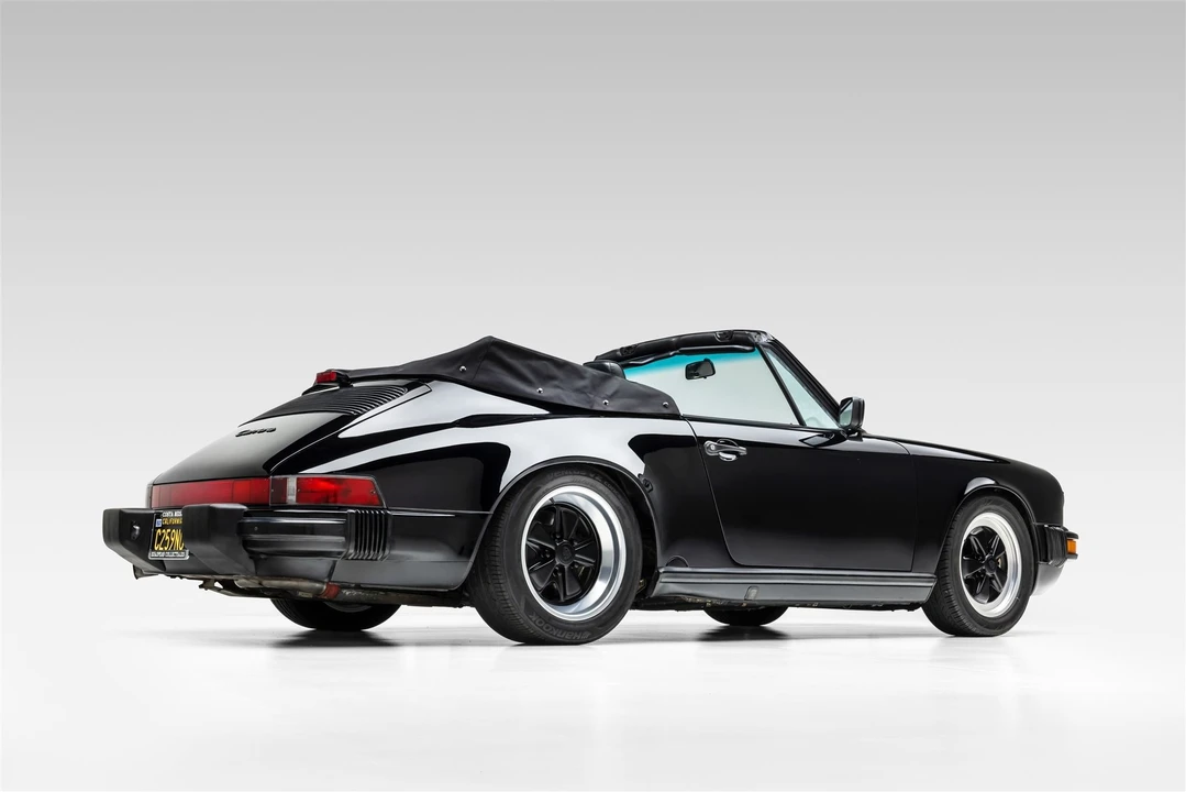 1989 Porsche 911 Carrera 3.2 - Image 11 of 31