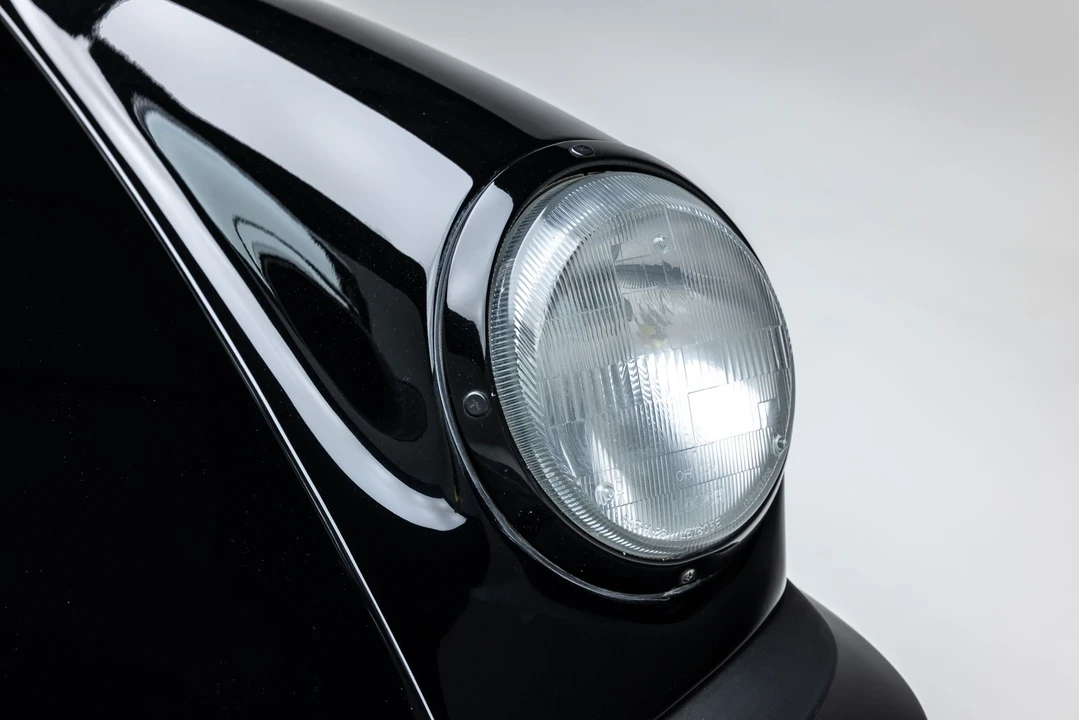 1989 Porsche 911 Carrera 3.2 - Image 31 of 31