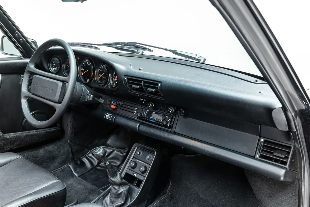 1989 Porsche 911 Carrera 3.2 - Image 18 of 31