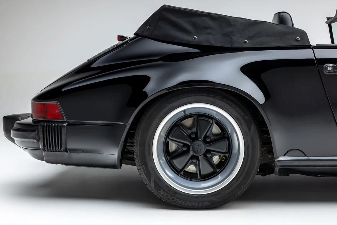 1989 Porsche 911 Carrera 3.2 - Image 28 of 31