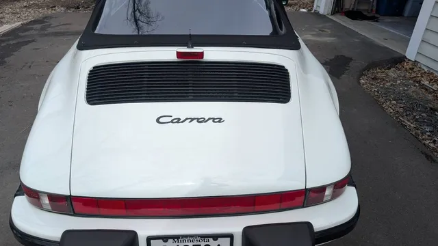 1989 Porsche 911 Carrera Cabriolet
