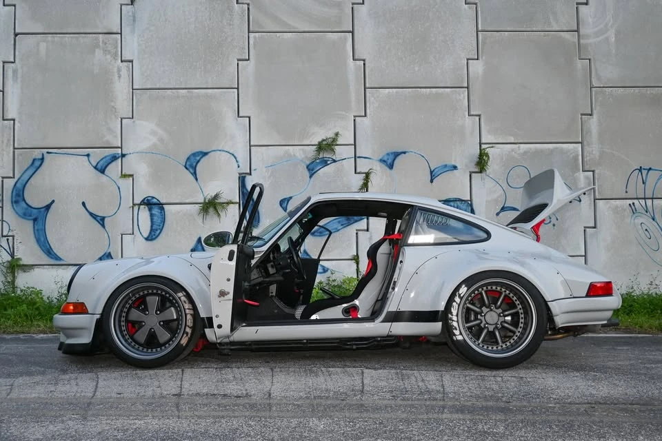1989 Porsche 964 Carrera - Image 4 of 17