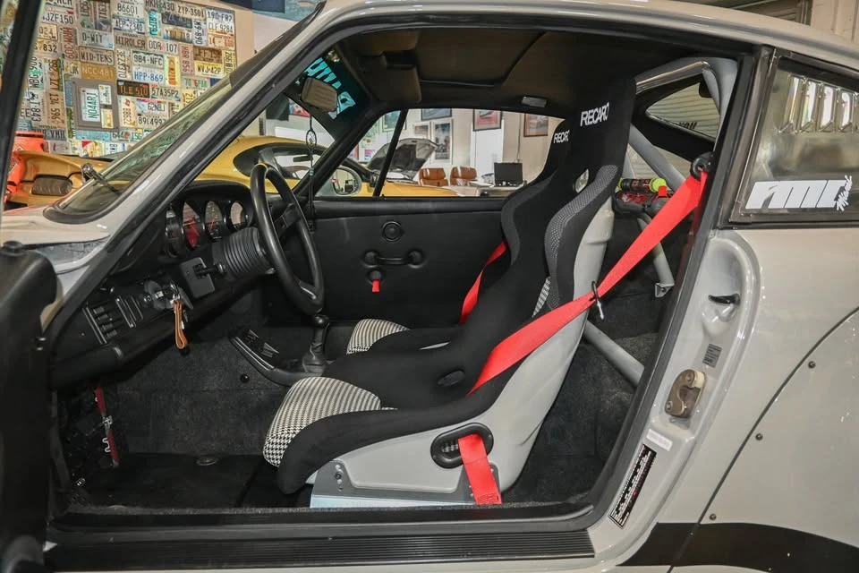 1989 Porsche 964 Carrera - Image 13 of 17