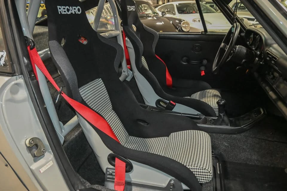 1989 Porsche 964 Carrera - Image 14 of 17