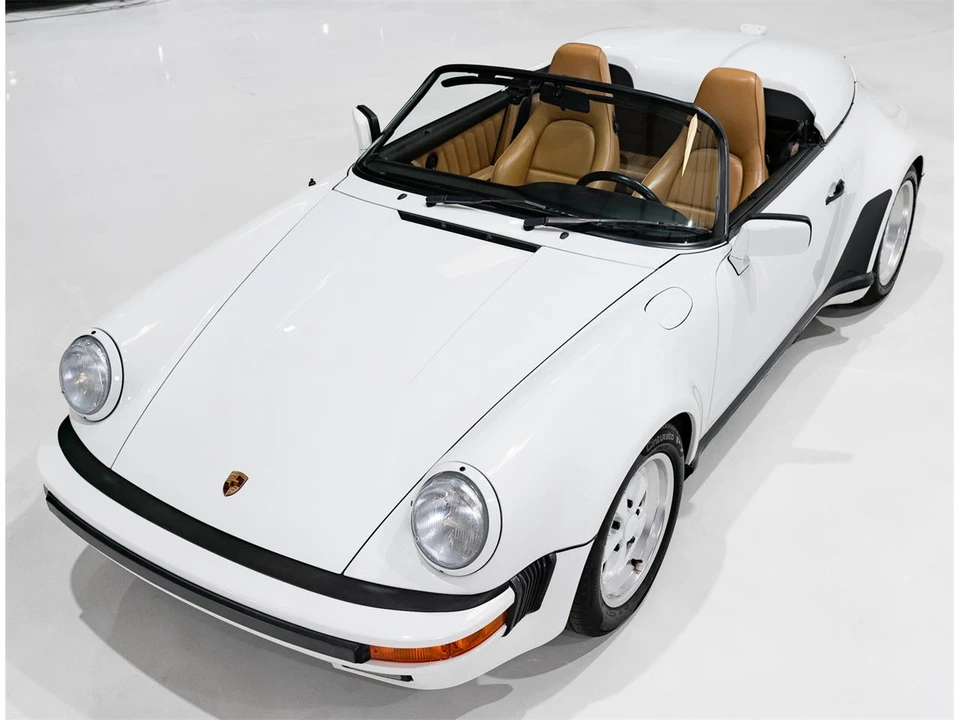 1989 Porsche 911 Carrera 3.2 - Image 24 of 31