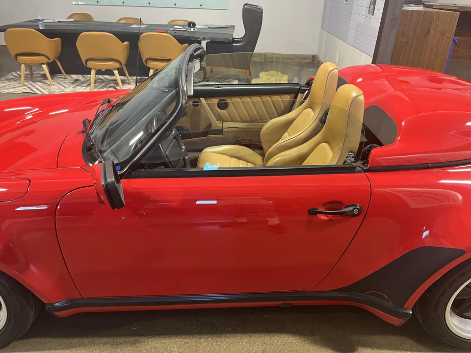 1989 Porsche 911 Carrera 3.2 - Image 30 of 31