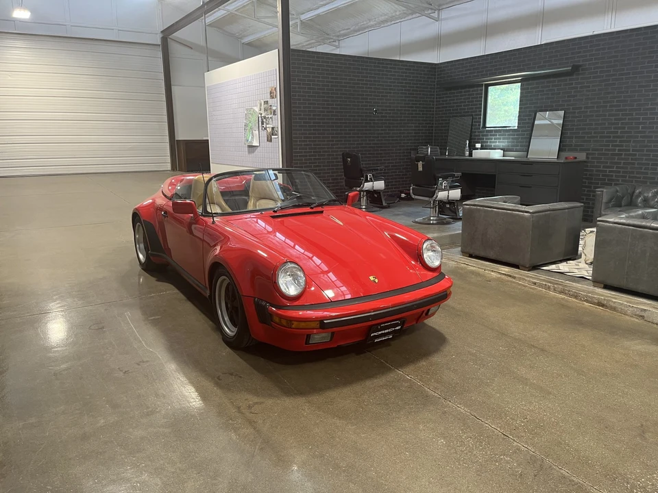 1989 Porsche 911 Carrera 3.2 - Image 17 of 31