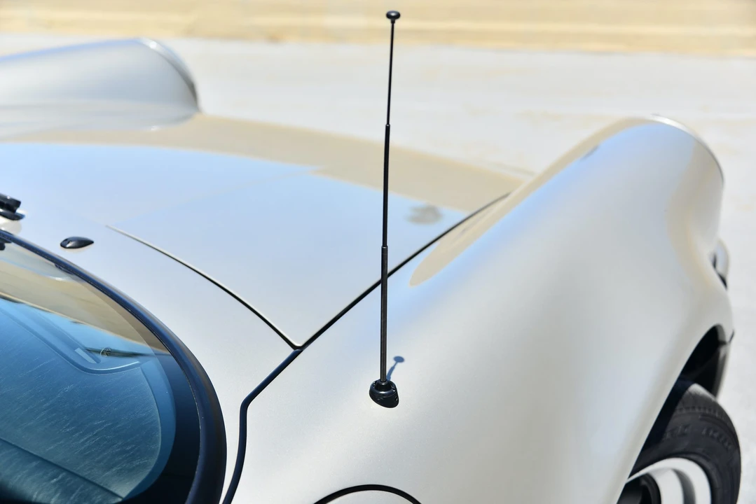 1989 Porsche 911 Carrera 3.2 - Image 27 of 31
