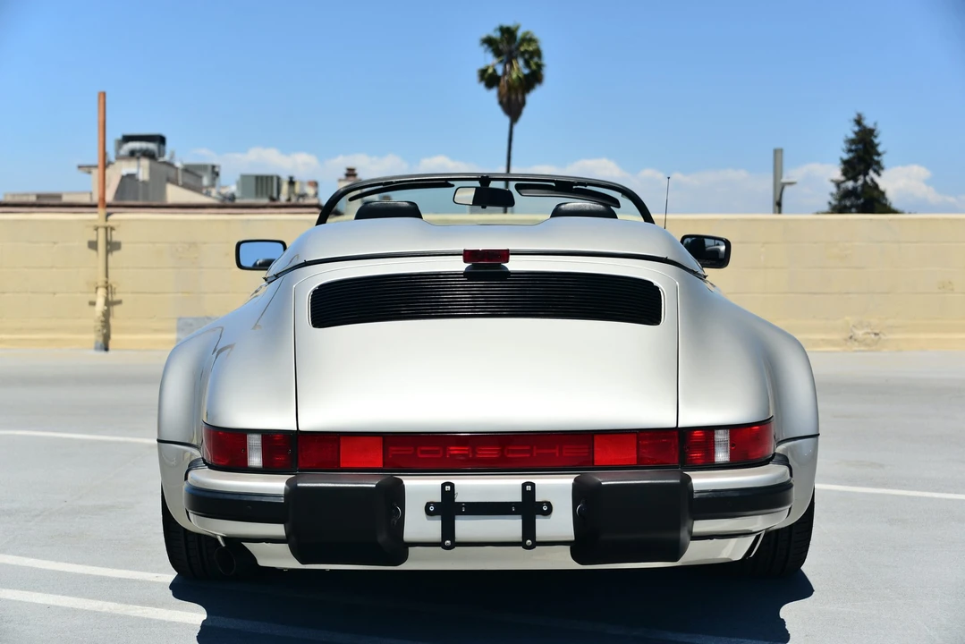 1989 Porsche 911 Carrera 3.2 - Image 6 of 31
