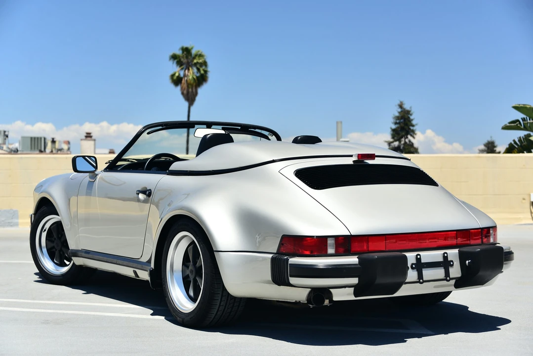 1989 Porsche 911 Carrera 3.2 - Image 4 of 31