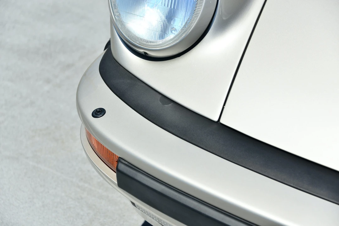 1989 Porsche 911 Carrera 3.2 - Image 12 of 31