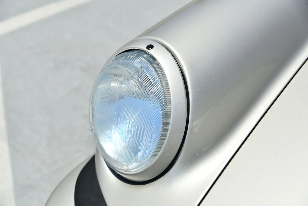 1989 Porsche 911 Carrera 3.2 - Image 10 of 31