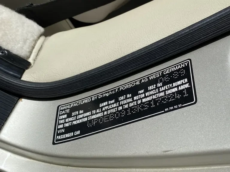 1989 Porsche 911 Carrera 3.2 - Image 21 of 31