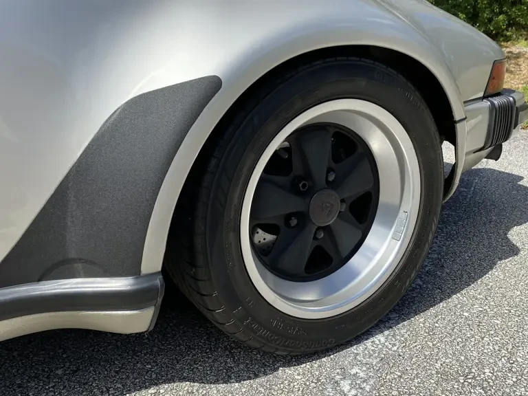 1989 Porsche 911 Carrera 3.2 - Image 22 of 31