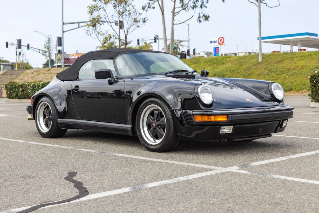 1989 Porsche 911 Carrera 3.2 - Image 9 of 31