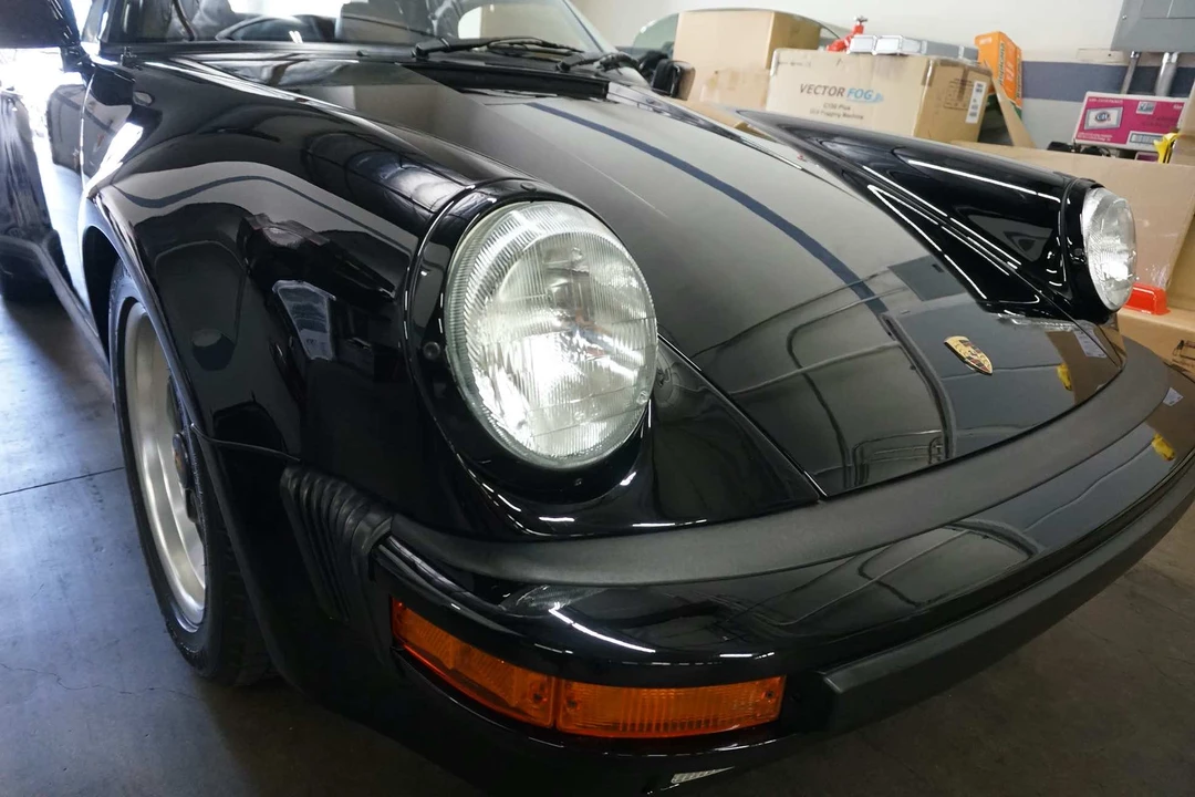 1989 Porsche 911 Carrera 3.2 - Image 28 of 31