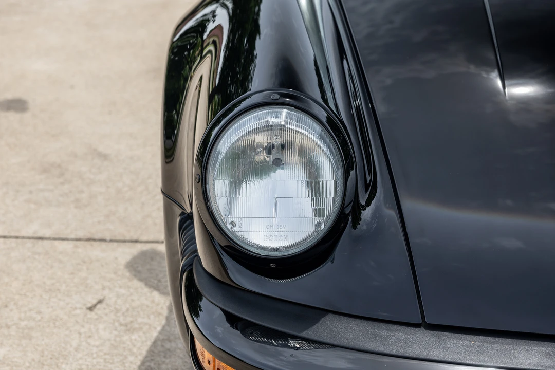 1989 Porsche 911 Carrera 3.2 - Image 13 of 31