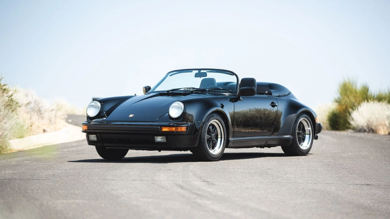 1989 Porsche 911 Carrera 3.2 - Image 10 of 31