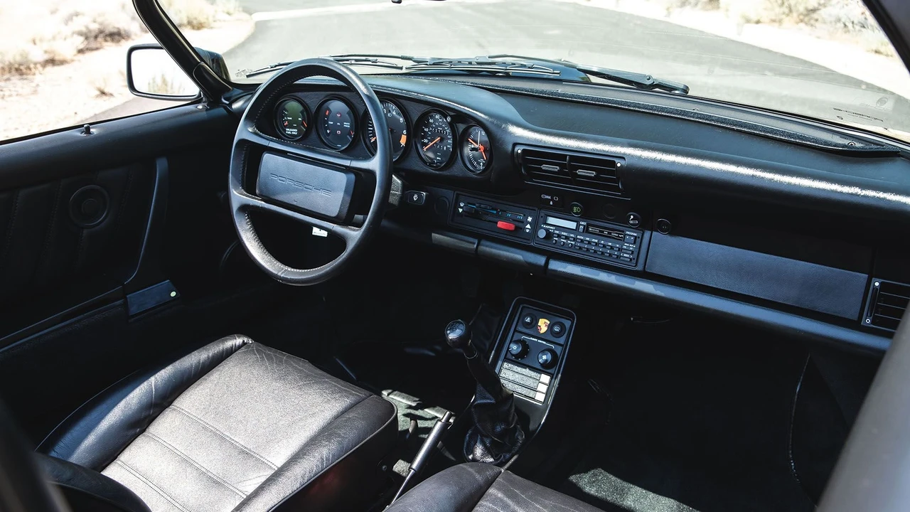 1989 Porsche 911 Carrera 3.2 - Image 7 of 31