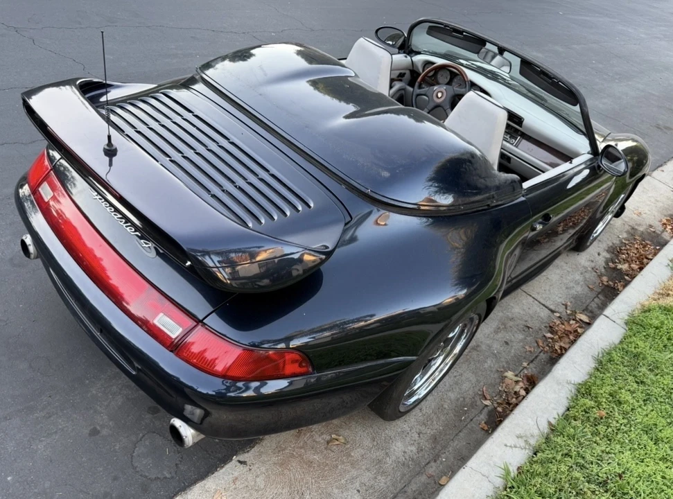 1989 Porsche 911 Carrera 3.2 - Image 17 of 21