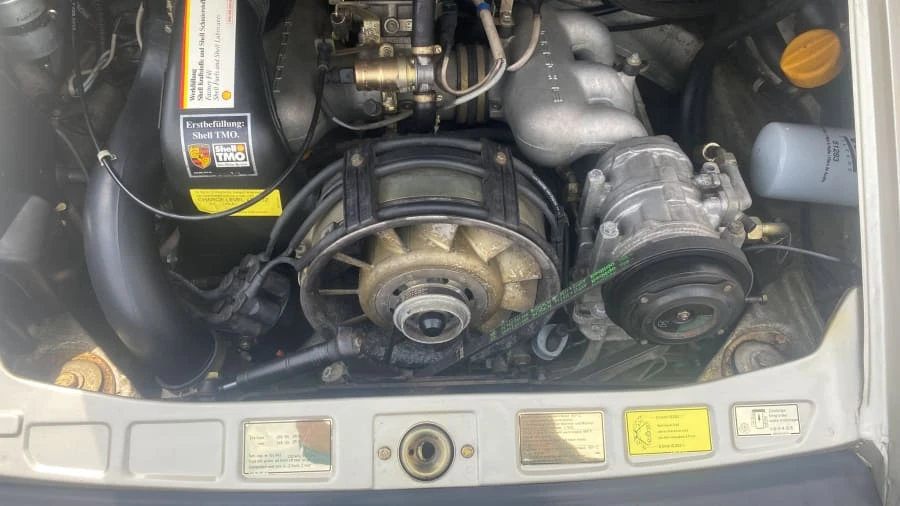 1989 Porsche 911 Carrera 3.2 - Image 4 of 8