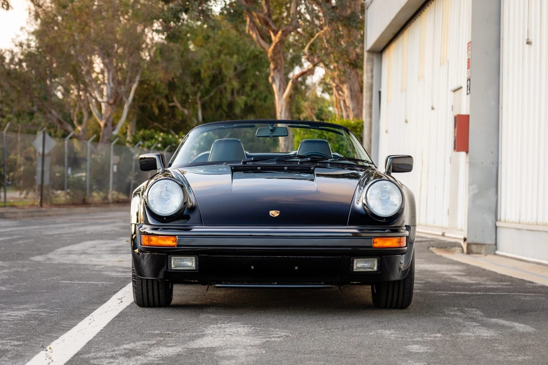 1989 Porsche 911 Carrera 3.2 - Image 6 of 31